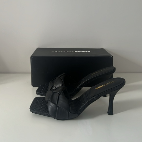 Fashion Nova Braided Black Heeled Sandal - Picture 2 of 4